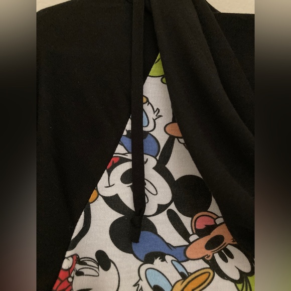 Disney Character Heads Hoodie — size M, NWT - Picture 7 of 7